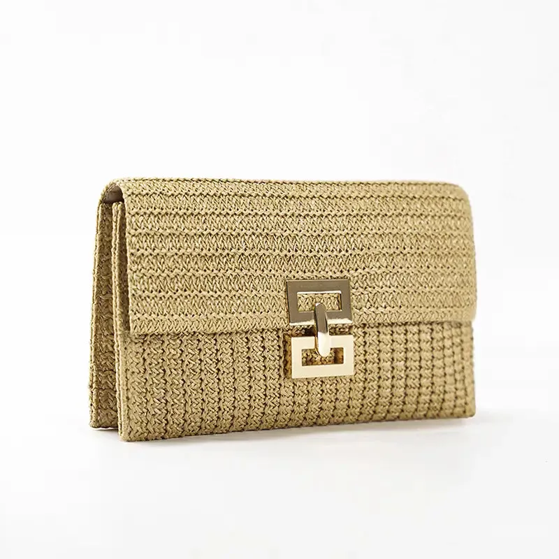 STRAW CLUTCH